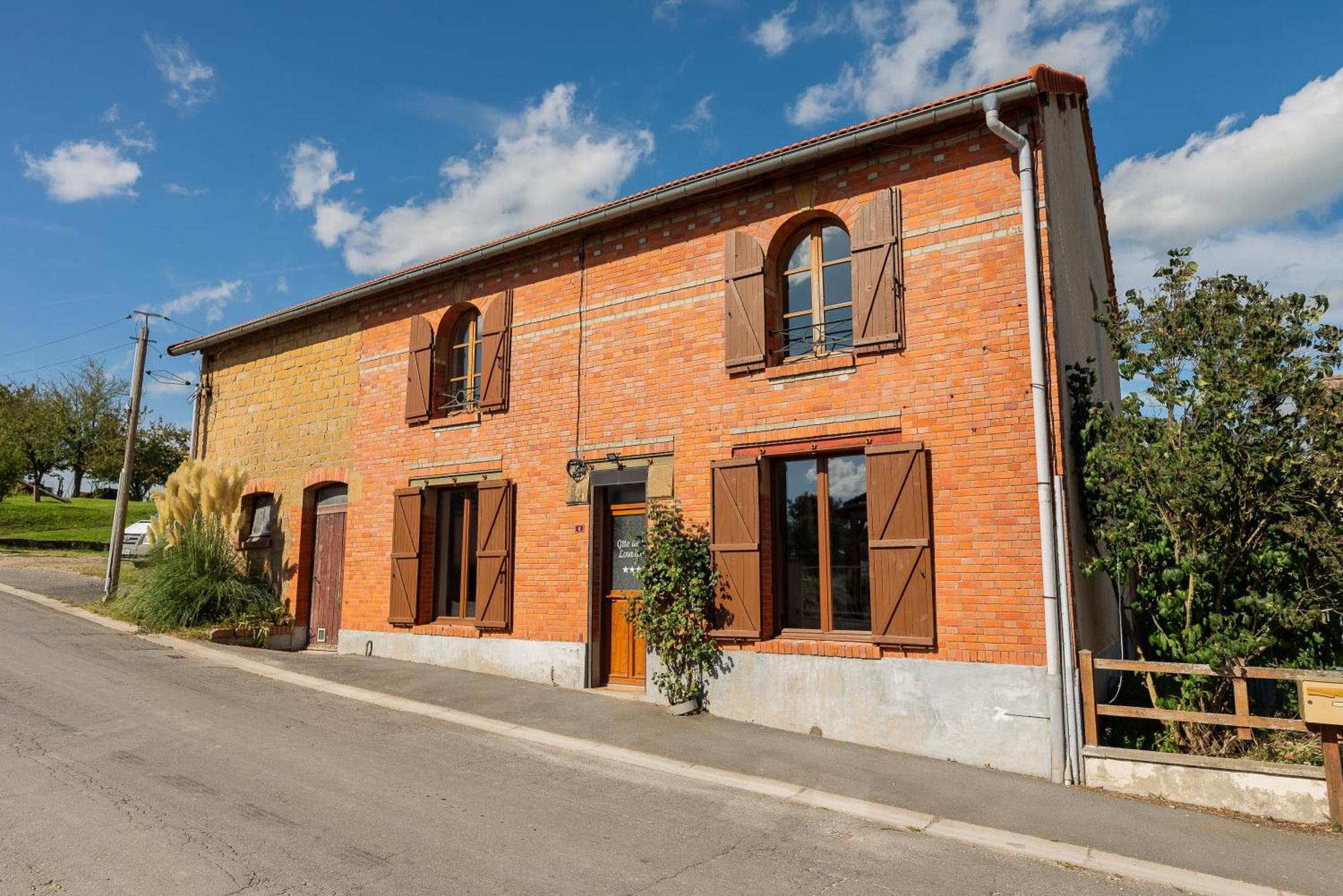 Gite De La Louviere - Maison De Campagne Grandpre Zewnętrze zdjęcie